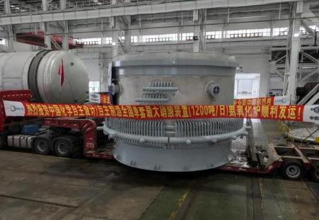 全國單套最大硝酸裝置氨氧化爐在滬發(fā)運(yùn)