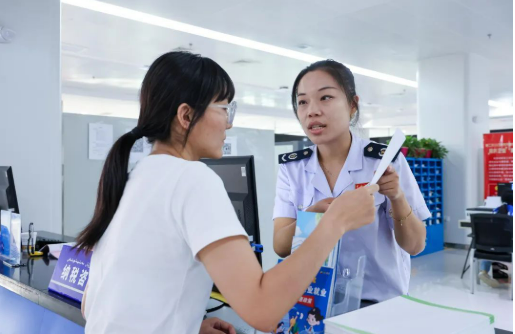 內(nèi)蒙古稅務(wù)等七部門(mén)開(kāi)展“春雨潤(rùn)苗”行動(dòng)