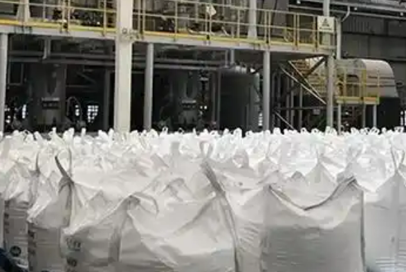 鋰價持續(xù)下探，行業(yè)謀求破局