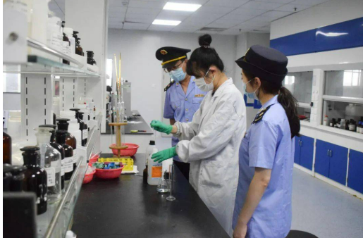 江西南昌以認(rèn)證認(rèn)可檢驗(yàn)檢測(cè)助力產(chǎn)業(yè)高質(zhì)量發(fā)展