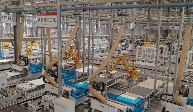 江西推動(dòng)人工智能與制造業(yè)數(shù)字化轉(zhuǎn)型協(xié)同