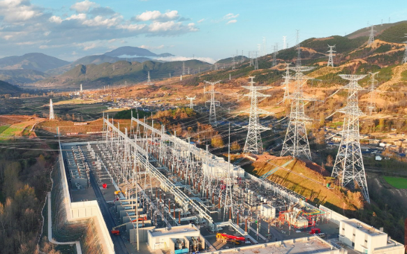 有力支撐“西電東送” 四川攀西電網(wǎng)優(yōu)化改造
