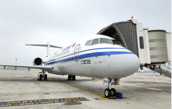 國航C909開通首條國際航線