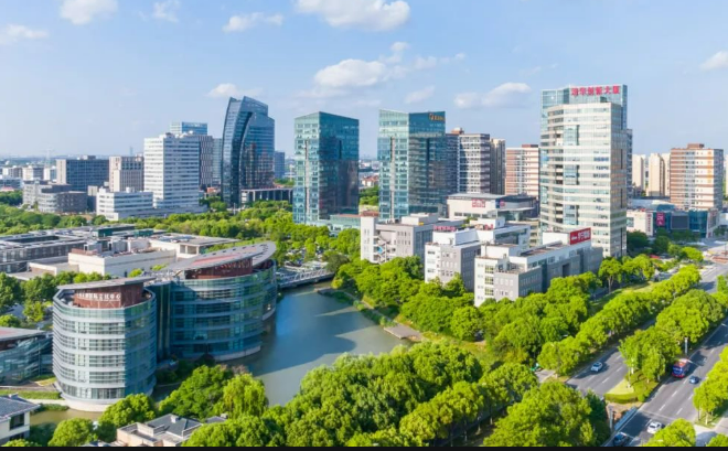 “一粒牙·一顆心·一束光” 江蘇無錫惠山經(jīng)開區(qū)鍛造特色產(chǎn)業(yè)創(chuàng)新極