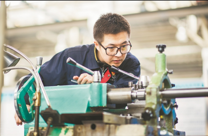 遼寧開展七項(xiàng)專業(yè)技術(shù)人才管理服務(wù)改革試點(diǎn)