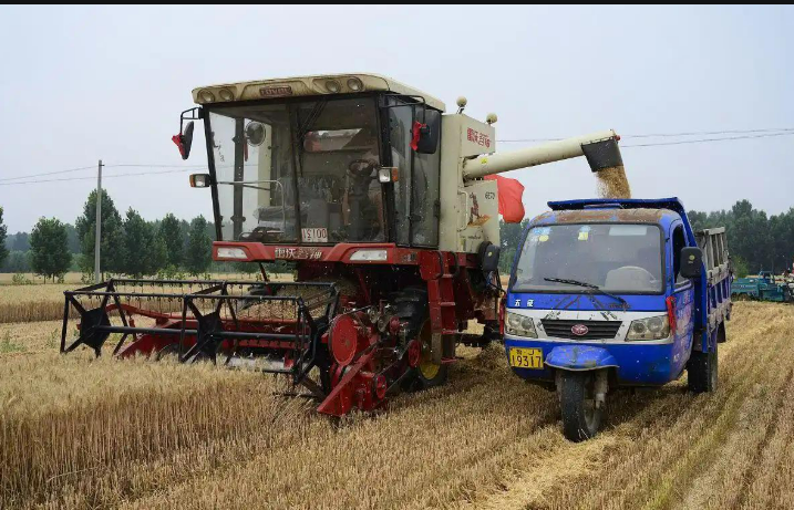 新疆下達(dá)2025年中央農(nóng)機(jī)購置與應(yīng)用補(bǔ)貼15.5億元