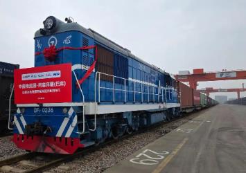 山西開行首趟跨里海鐵海聯(lián)運中歐班列