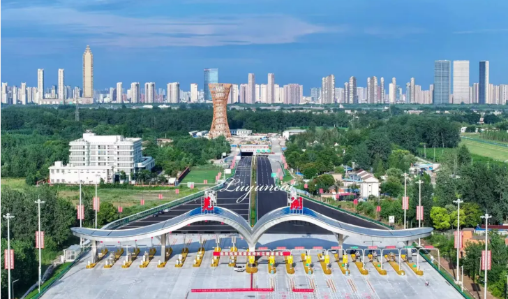 5分鐘過(guò)江 海螺水泥凝筑安徽首條過(guò)江隧道