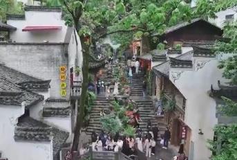 差異化體驗、數(shù)字賦能燃動文旅消費熱力 需求升級激活“夏日經(jīng)濟”新發(fā)展