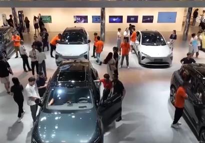 “市場+利好+供給” 多輪驅動燃動汽車消費“熱”力