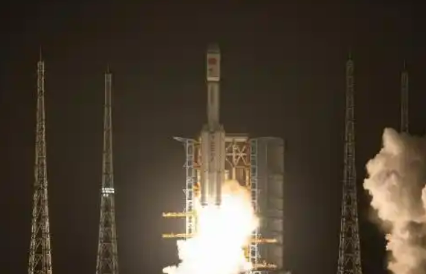 “送貨量”創(chuàng)新高、鮮桃首次上天、艙外服上新——天舟九號貨運飛船發(fā)射任務看點詳解