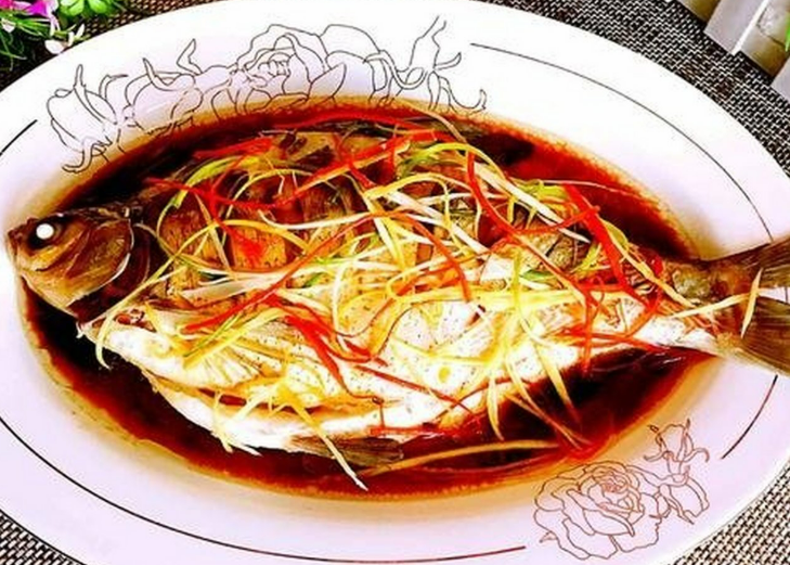 一條武昌魚“吃”出百億產(chǎn)業(yè)鏈 看湖北鄂州如何“燒好”這道武昌魚