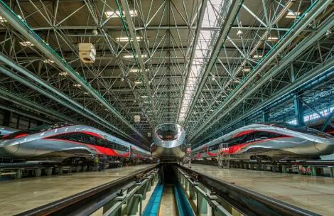 時速達450公里！智慧產(chǎn)線助力中國高鐵更快更穩(wěn)