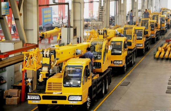 上半年實(shí)現(xiàn)增加值5.2萬億元 中央企業(yè)運(yùn)行穩(wěn)中有進(jìn)