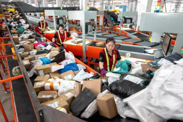 中國快遞業(yè)務(wù)量連續(xù)11年位居世界第一