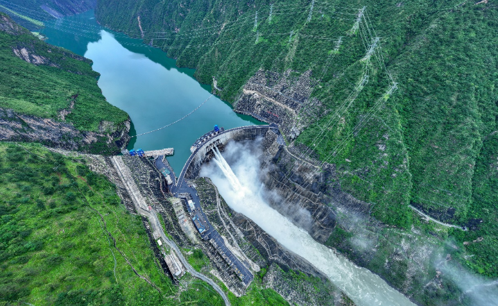 國(guó)投集團(tuán)雅礱江公司錦屏電廠累計(jì)發(fā)電量突破5000億千瓦時(shí)
