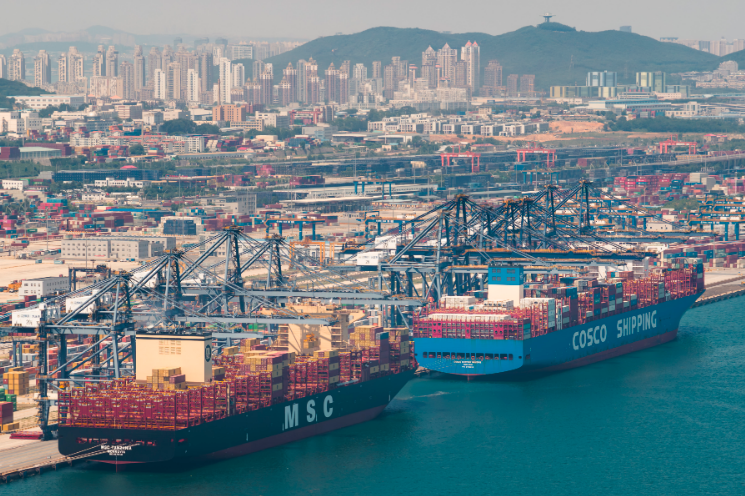 遼港集團(tuán)上半年實(shí)現(xiàn)吞吐量、集裝箱量“雙增長(zhǎng)”