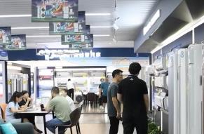 上半年消費市場觀察：以舊換新成效顯著 新型消費蓬勃發(fā)展