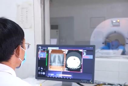 95%、1.9億人、44倍……數(shù)據(jù)勾勒醫(yī)療保障“成績(jī)單” 群眾看病治療有“醫(yī)靠”