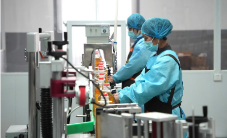 上半年我國普惠小微貸款余額達(dá)35.57萬億元