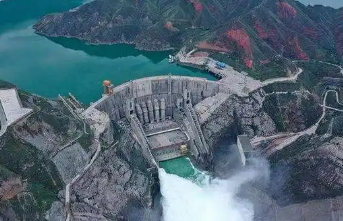 世界最高混凝土面板堆石壩實(shí)現(xiàn)“雙突破”