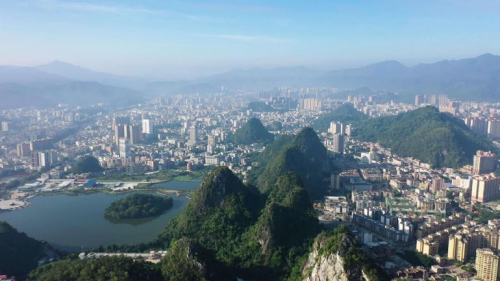 百年云浮石材，鐫刻世界之美