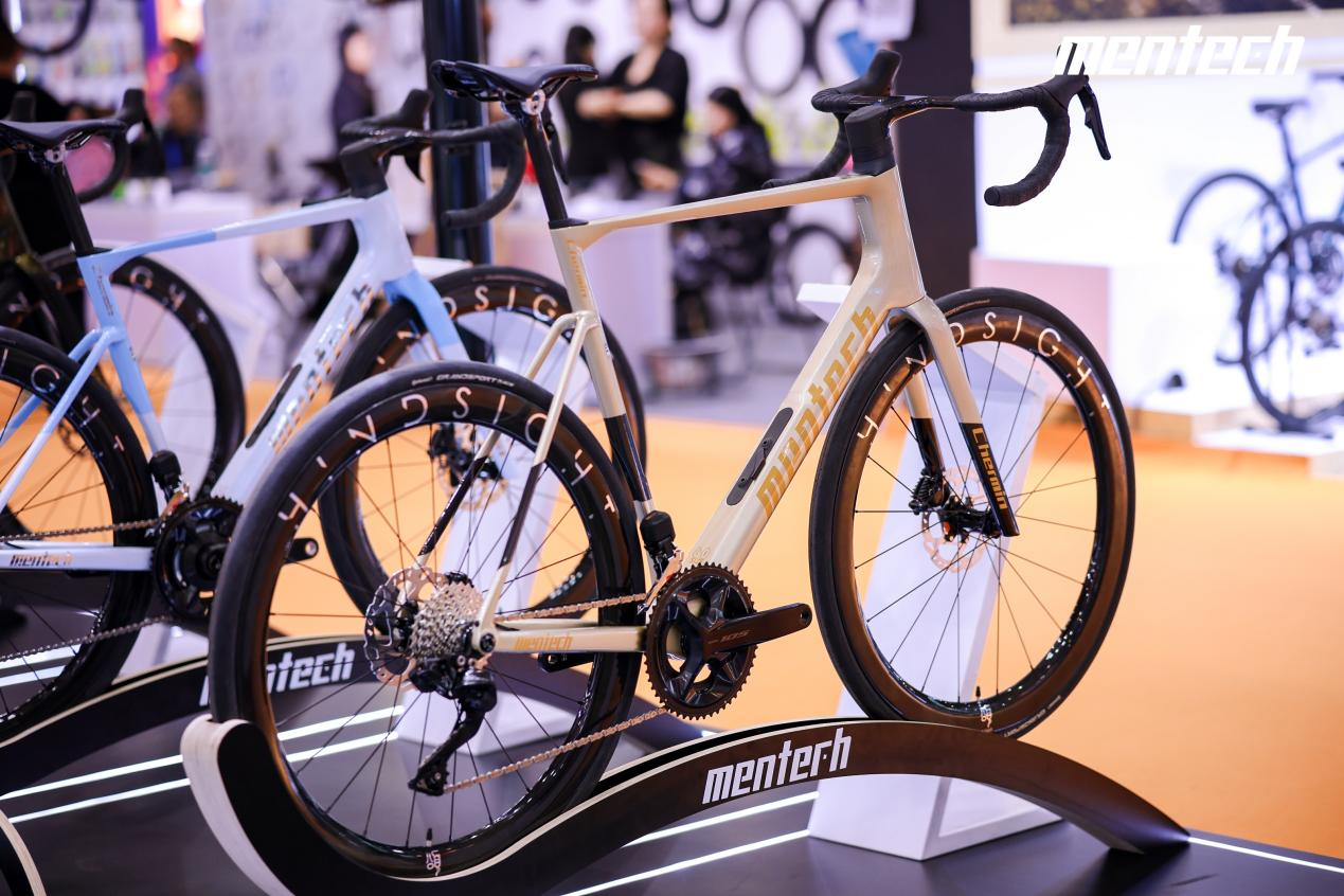 1753858197323570.png 1753858197323570.png