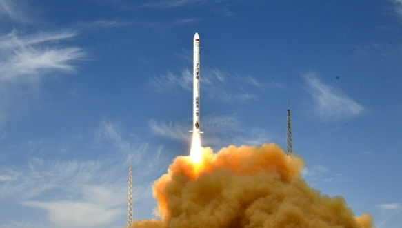 雙曲線(xiàn)一號(hào)遙十運(yùn)載火箭發(fā)射成功