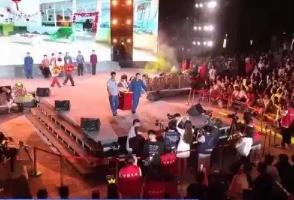 暑期游火熱：旅游變旅居、外籍游客體驗(yàn)中醫(yī)