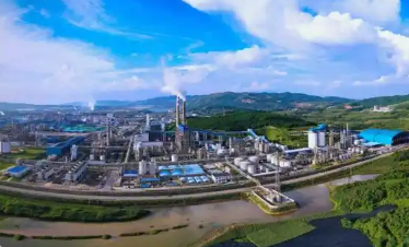 云煤集團(tuán)2025上半年多線發(fā)力 生產(chǎn)、保供、項(xiàng)目建設(shè)均獲突破