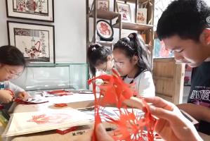 感受非遺魅力、打卡小眾博物館……“文博熱”成為暑期文旅“流量”入口