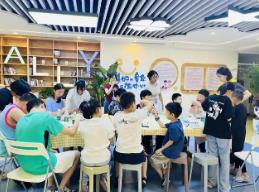 暑期托管：從單純“看護”走向“托育結(jié)合”