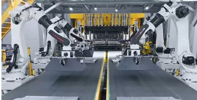 平均每分鐘就有一輛新車下線 中國汽車加速駛上協(xié)同創(chuàng)新之路