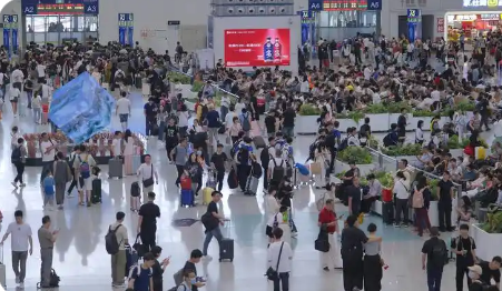 2025年鐵路暑運圓滿收官，客貨運量均創(chuàng)歷史同期新高