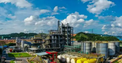 貴州磷化集團(tuán)加速拓展產(chǎn)業(yè)鏈條 上半年?duì)I收利潤(rùn)均實(shí)現(xiàn)兩位數(shù)增長(zhǎng)