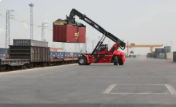 前7個(gè)月寧夏對(duì)阿拉伯國家貿(mào)易額增長41.5%