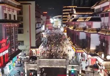 “湘超”火熱開賽 多元消費(fèi)場景推動(dòng)“體育+消費(fèi)”深度融合