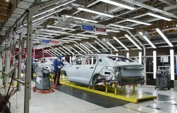 江西南昌縣：聚鏈智創(chuàng) 鍛造千億級(jí)汽車產(chǎn)業(yè)集群