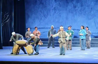 家門口看大戲，過癮——第十一屆黃河戲劇節(jié)側(cè)記