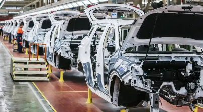 政策協(xié)同 企業(yè)聚力  汽車產(chǎn)業(yè)新舊動(dòng)能加速迭代