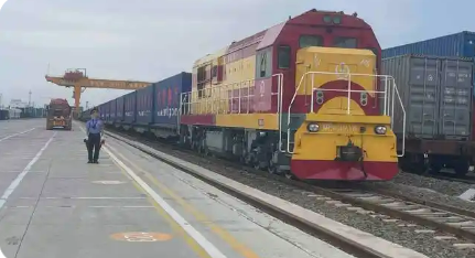 山東中歐班列再添定制化專列！1-8月特色班列開(kāi)行355列