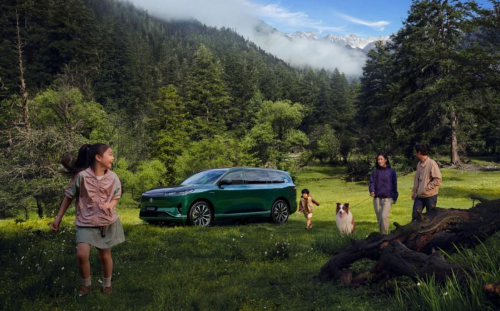 20萬(wàn)級(jí)高性價(jià)比家庭出行最佳選擇：2026款東風(fēng)奕派eπ008