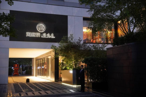 火鍋界的“百變星”：海底撈創(chuàng)新主題店，不同體驗，總有一款戳中你