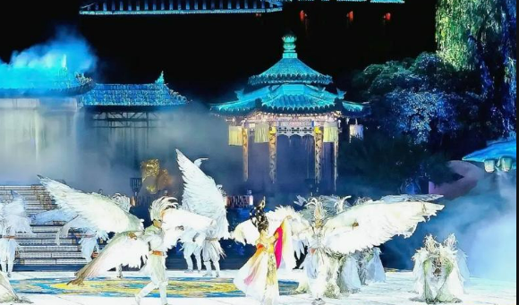 跟著演出去旅行