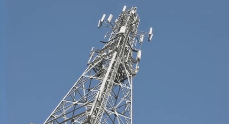 中國鐵塔助力5G信號穿越羌塘無人區(qū)