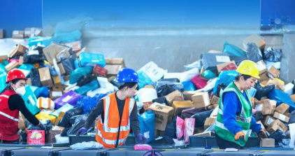 2025年我國(guó)快遞業(yè)務(wù)量突破1500億件 比2024年提前37天