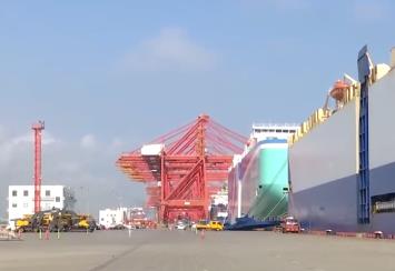 特色行業(yè)升級突圍為外貿(mào)注入新動力 透過口岸看中國開放與經(jīng)濟躍升