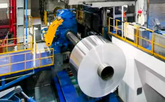 實(shí)現(xiàn)易拉罐自由 中鋁集團(tuán)研發(fā)的2300毫米六輥鋁帶冷軋機(jī)組打破國(guó)外壟斷