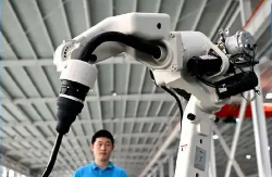 河北省發(fā)布推動(dòng)“人工智能+”行動(dòng)計(jì)劃 建設(shè)國(guó)內(nèi)領(lǐng)先人工智能產(chǎn)業(yè)創(chuàng)新發(fā)展高地