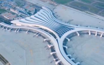 國內(nèi)首創(chuàng)航空觀景點 白云機場T3航站樓30日啟用